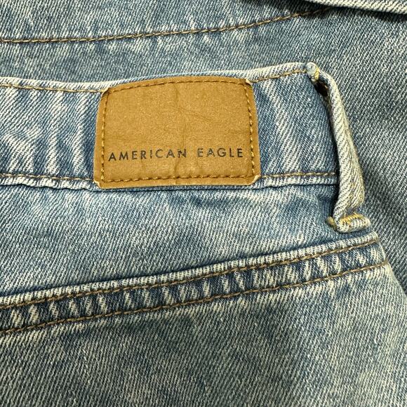 American Eagle Mom Short High Rise Blue Denim Pockets Women's Size 10 Cuffed - Picture 9 of 9